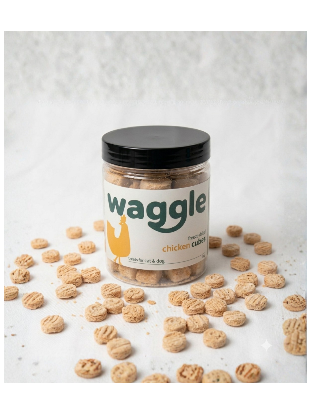 WAGGLE FREEZE DRIED CHICKEN CUBES TREATS CATS & DOGS 30GM