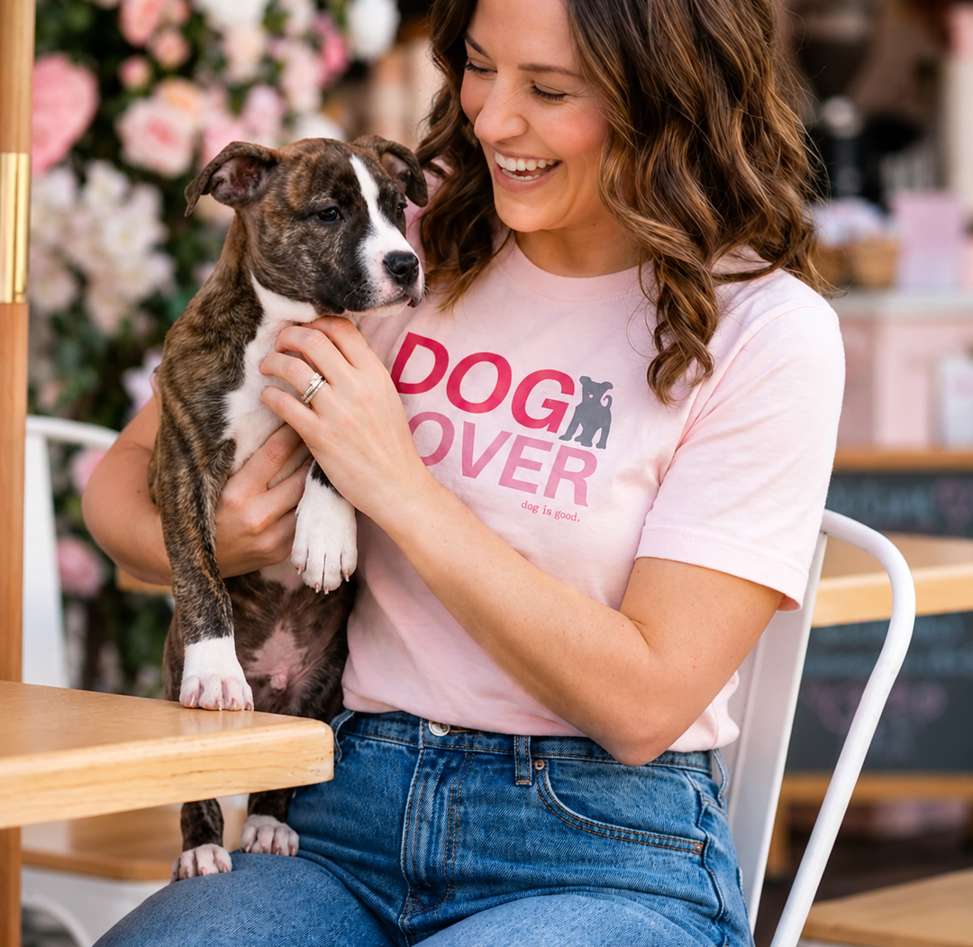 T-shirt: Dog Lover Puppy Heart (Pink)